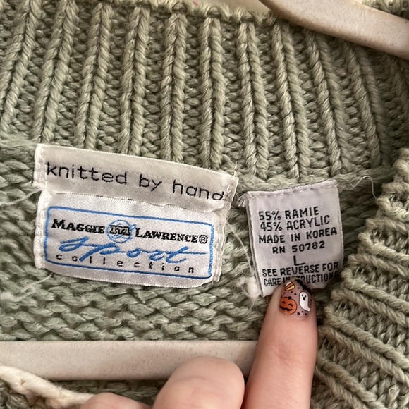 Vintage Hand knitted Granny Sweater Floral Green Pink Ramie Cottagecore L 80s - Picture 2 of 4